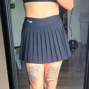 Nike victory tennis skirt small